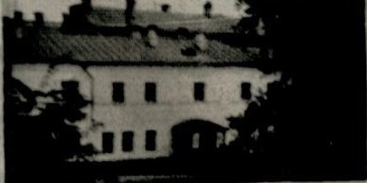 Фотография здания школы в 1970 г.